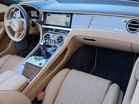 New 2026 Bentley Continental GTC AWD/4WD image 2