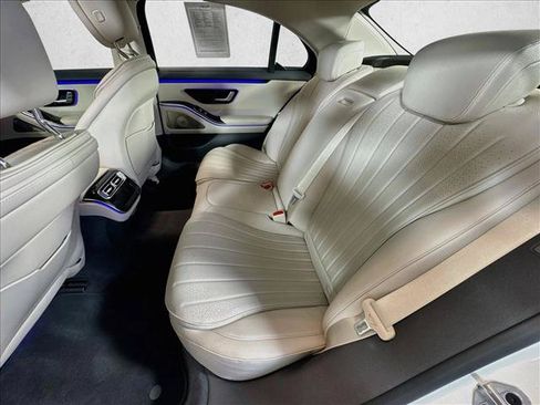 Used 2023 Mercedes-Benz S 500 4MATIC image 23