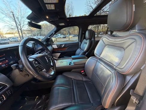 Certified 2023 Lincoln Navigator Black Label image 14