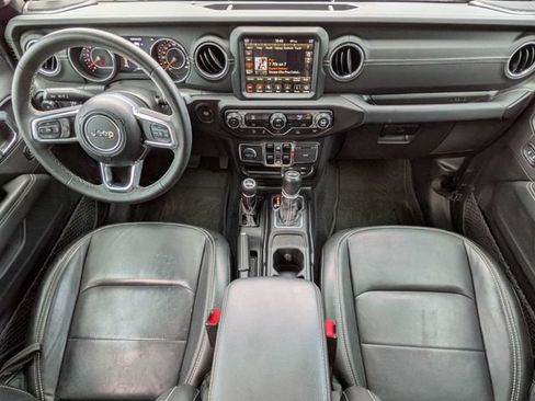 Used 2023 Jeep Wrangler Unlimited Sahara AWD/4WD image 17