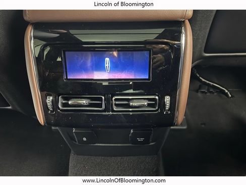 New 2026 Lincoln Aviator Reserve w/ Luxury Package AWD/4WD image 23