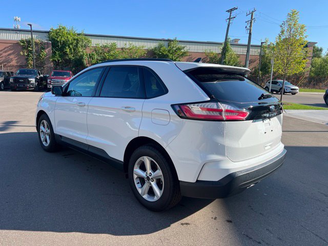 Used 2024 Ford Edge SE AWD/4WD image 7
