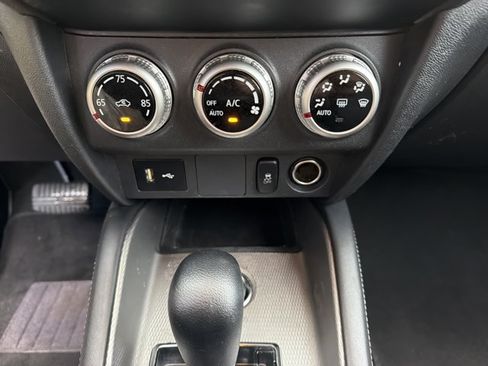 Used 2021 Mitsubishi Outlander Sport ES AWD/4WD image 22