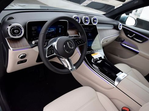New 2026 Mercedes-Benz GLC 300 image 20