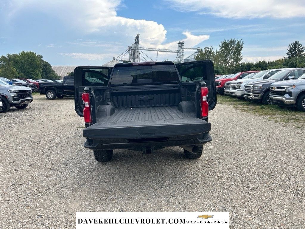 Used 2022 Chevrolet Silverado 2500 LTZ w/ LTZ Plus Package AWD/4WD image 26