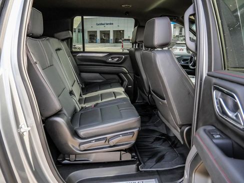 Used 2024 Chevrolet Suburban RST w/ Sport Performance Package AWD/4WD image 22