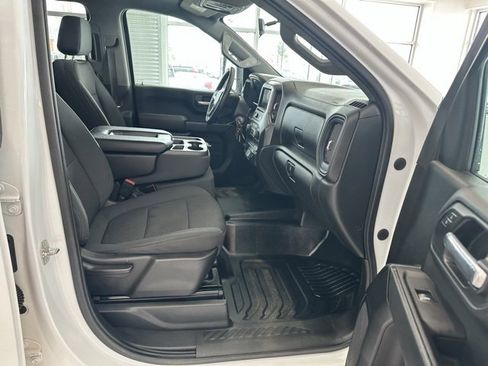 Used 2021 Chevrolet Silverado 2500 W/T w/ WT Convenience Package image 15