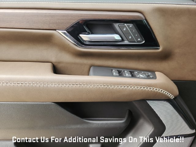 New 2027 GMC Yukon Denali Ultimate w/ LPO, Floor Liner Package AWD/4WD image 16