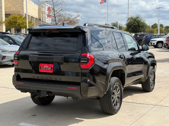 Used 2026 Toyota 4Runner SR5 AWD/4WD image 32
