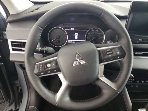 New 2026 Mitsubishi Outlander Trail Edition image 18