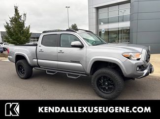 Used 2021 Toyota Tacoma SR5 AWD/4WD video 1