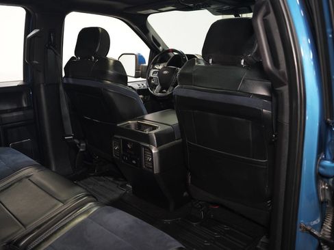 Used 2019 Ford F150 Raptor w/ Equipment Group 802A Luxury image 44