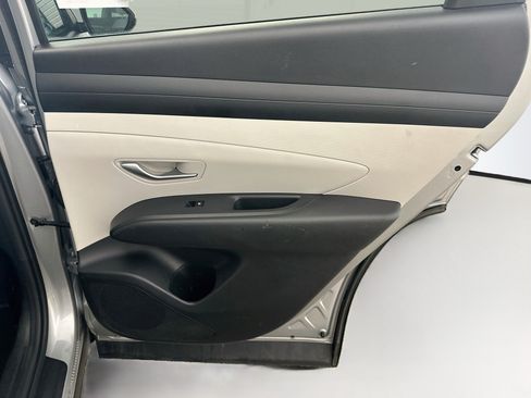 Used 2025 Hyundai Tucson SEL AWD/4WD image 31