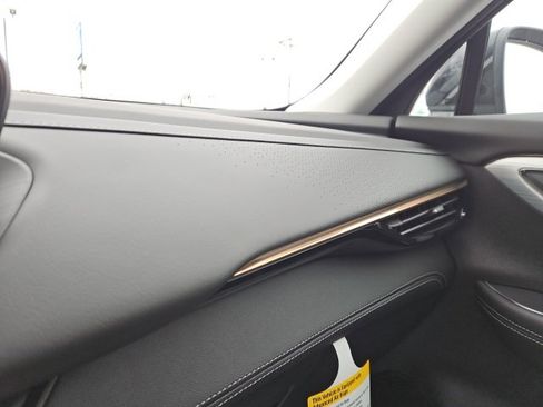 New 2026 Buick Envision Avenir image 40