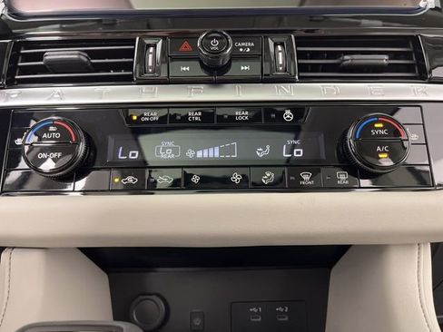 New 2026 Nissan Pathfinder SL w/ SL Premium Package AWD/4WD image 27