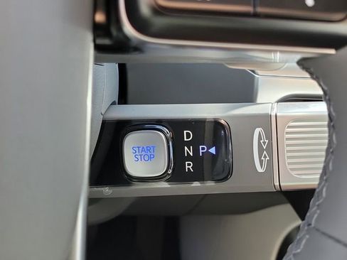 New 2026 Hyundai Ioniq 9 SEL image 8