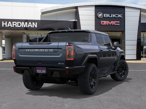 New 2026 GMC Hummer EV 4x4 Crew Cab image 4