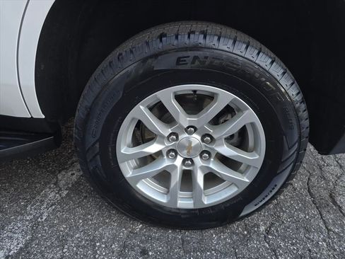 Certified 2024 Chevrolet Tahoe LT image 12