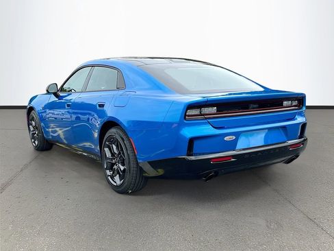 New 2026 Dodge Charger R/T image 5