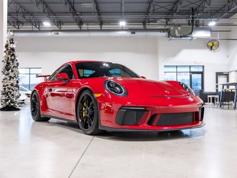 Used 2018 Porsche 911 GT3 w/ Sport Chrono Package image 3