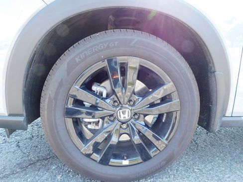Certified 2026 Honda HR-V Sport image 10