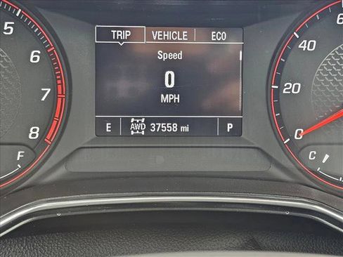 Used 2021 Chevrolet TrailBlazer RS w/ Sun and Liftgate Package image 23