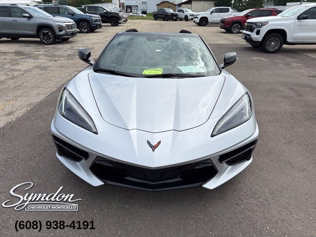 Used 2026 Chevrolet Corvette Stingray Convertible RWD image 9