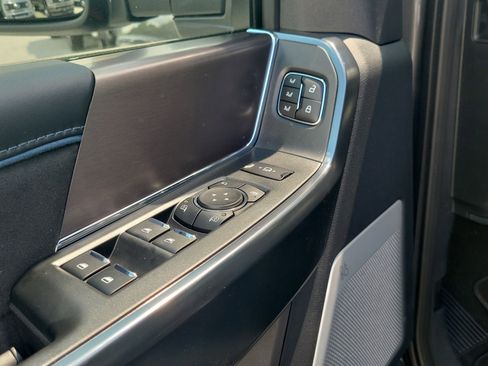 New 2026 Ford F450 Platinum w/ FX4 Off-Road Package image 17