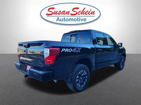 Used 2018 Nissan Titan PRO-4X image 26