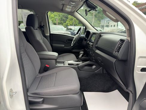 Used 2024 Nissan Frontier S AWD/4WD image 22