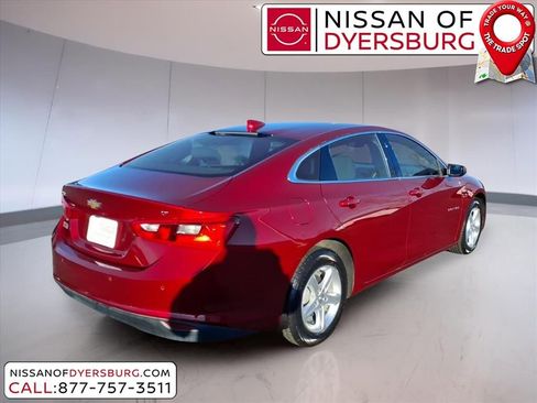 Used 2024 Chevrolet Malibu LT image 3