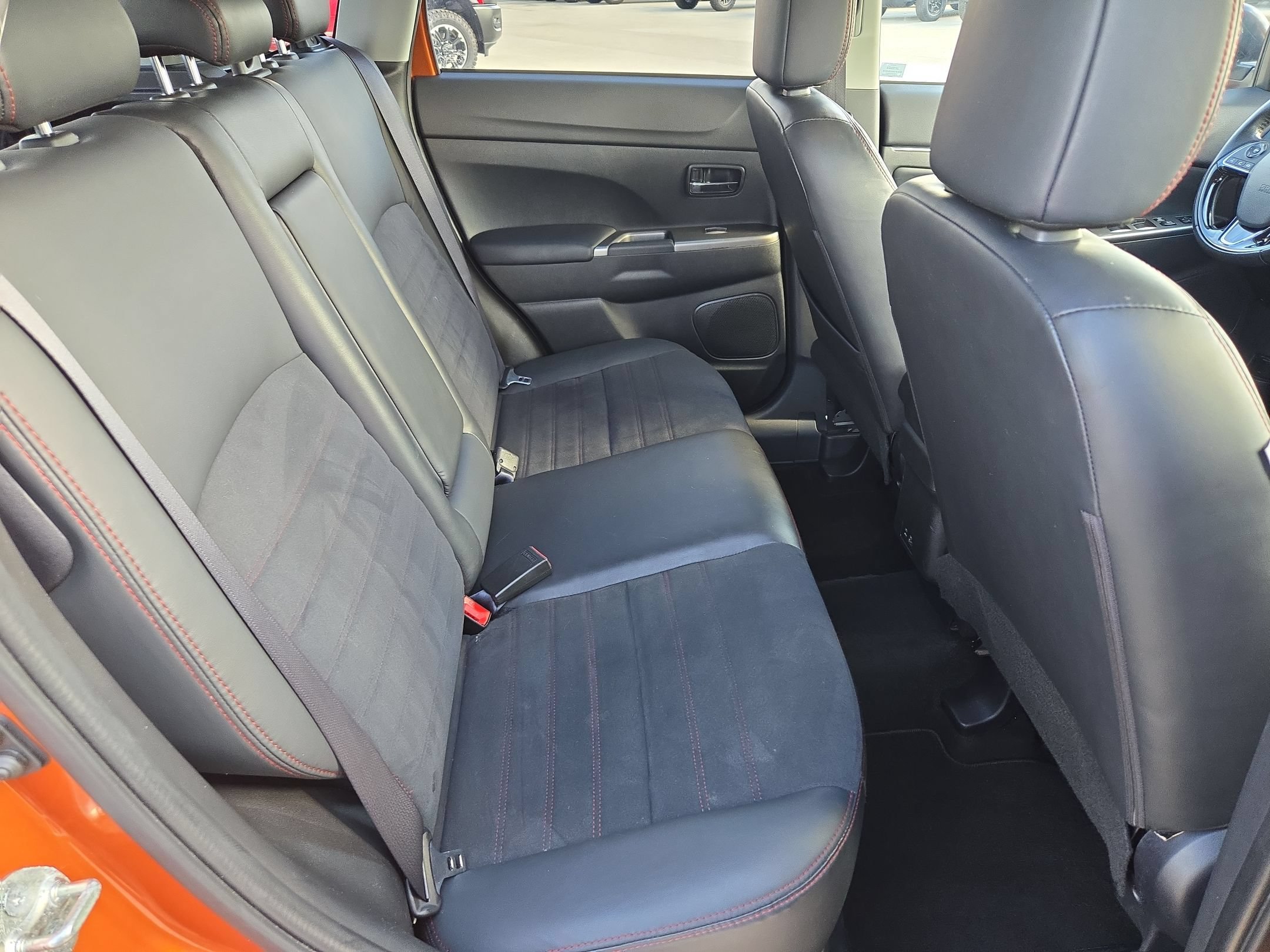 Used 2023 Mitsubishi Outlander Sport SE AWD/4WD image 24