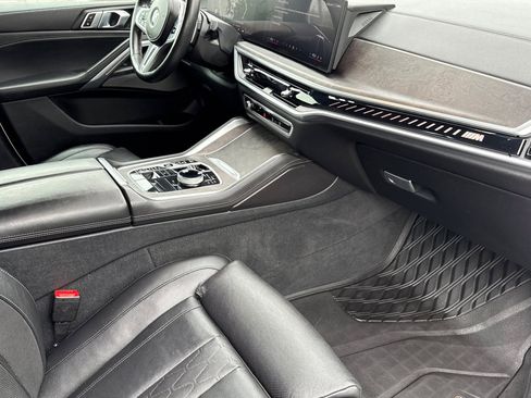 Certified 2024 BMW X6 M60i image 19