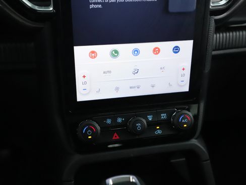 Certified 2025 Ford Ranger XLT w/ Equipment Group 301A High image 18