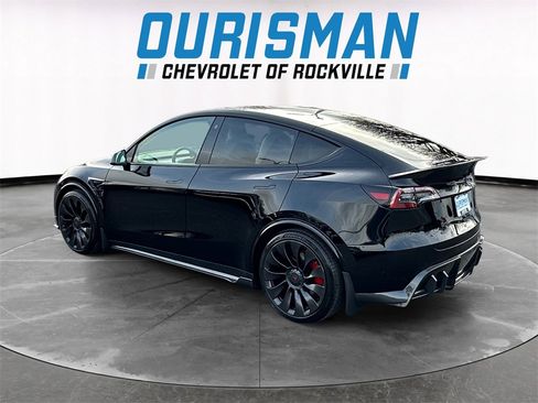 Used 2022 Tesla Model Y Performance image 4