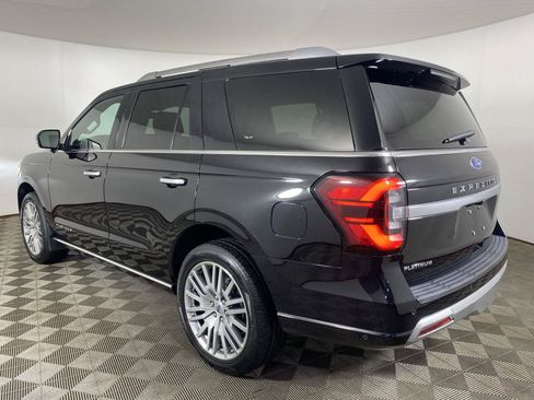 Used 2022 Ford Expedition Platinum AWD/4WD image 5