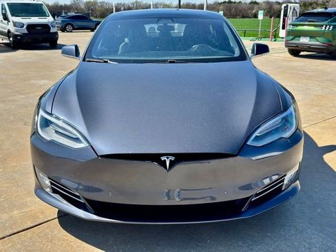 Used 2018 Tesla Model S 100D image 16