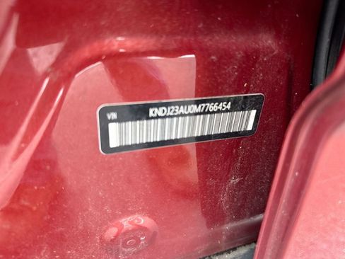 Used 2021 Kia Soul LX image 27