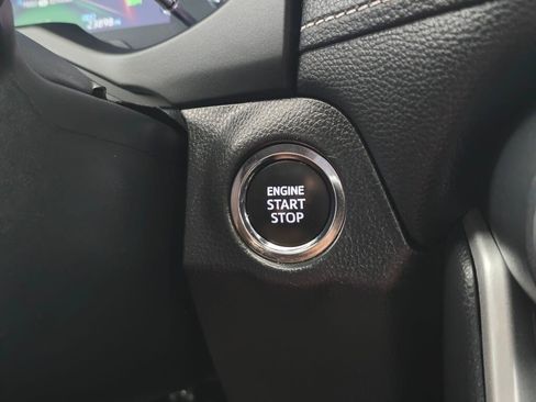 Used 2024 Toyota RAV4 XLE AWD/4WD image 29