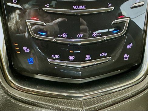 Used 2014 Cadillac CTS Premium image 24