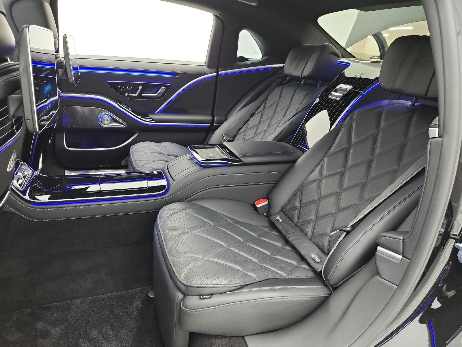 Certified 2023 Mercedes-Benz Maybach S 680 4MATIC image 16