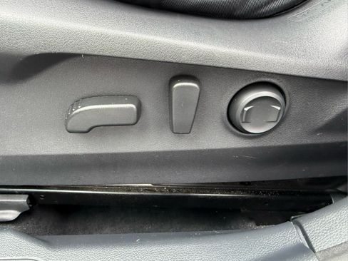 Used 2022 Subaru Outback Premium AWD/4WD image 18
