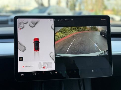 Used 2021 Tesla Model 3 Long Range image 33