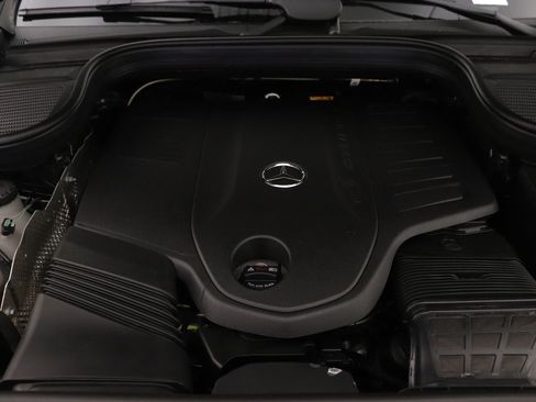 New 2026 Mercedes-Benz GLE 450 4MATIC Coupe image 9