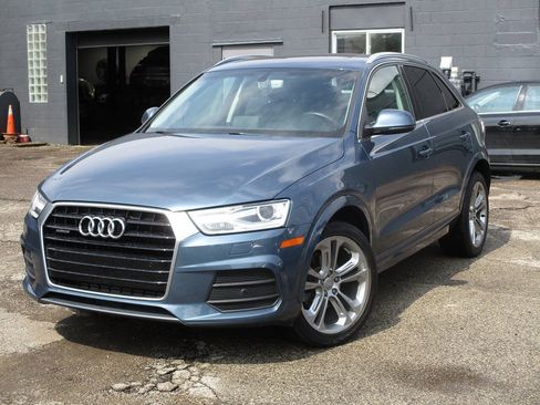 Used 2016 Audi Q3 2.0T Premium Plus w/ Technology Package AWD/4WD image 1