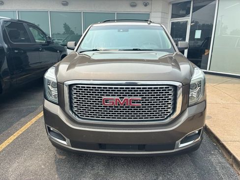 Used 2015 GMC Yukon Denali w/ Open Road Package AWD/4WD image 2