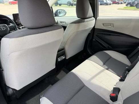 Used 2026 Toyota Corolla LE FWD image 22