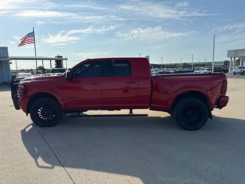Used 2026 RAM 3500 Laramie AWD/4WD image 6