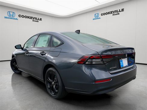 New 2025 Honda Accord LX image 5