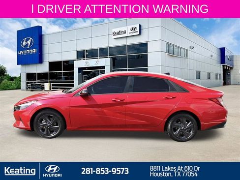 Used 2023 Hyundai Elantra SEL FWD image 8